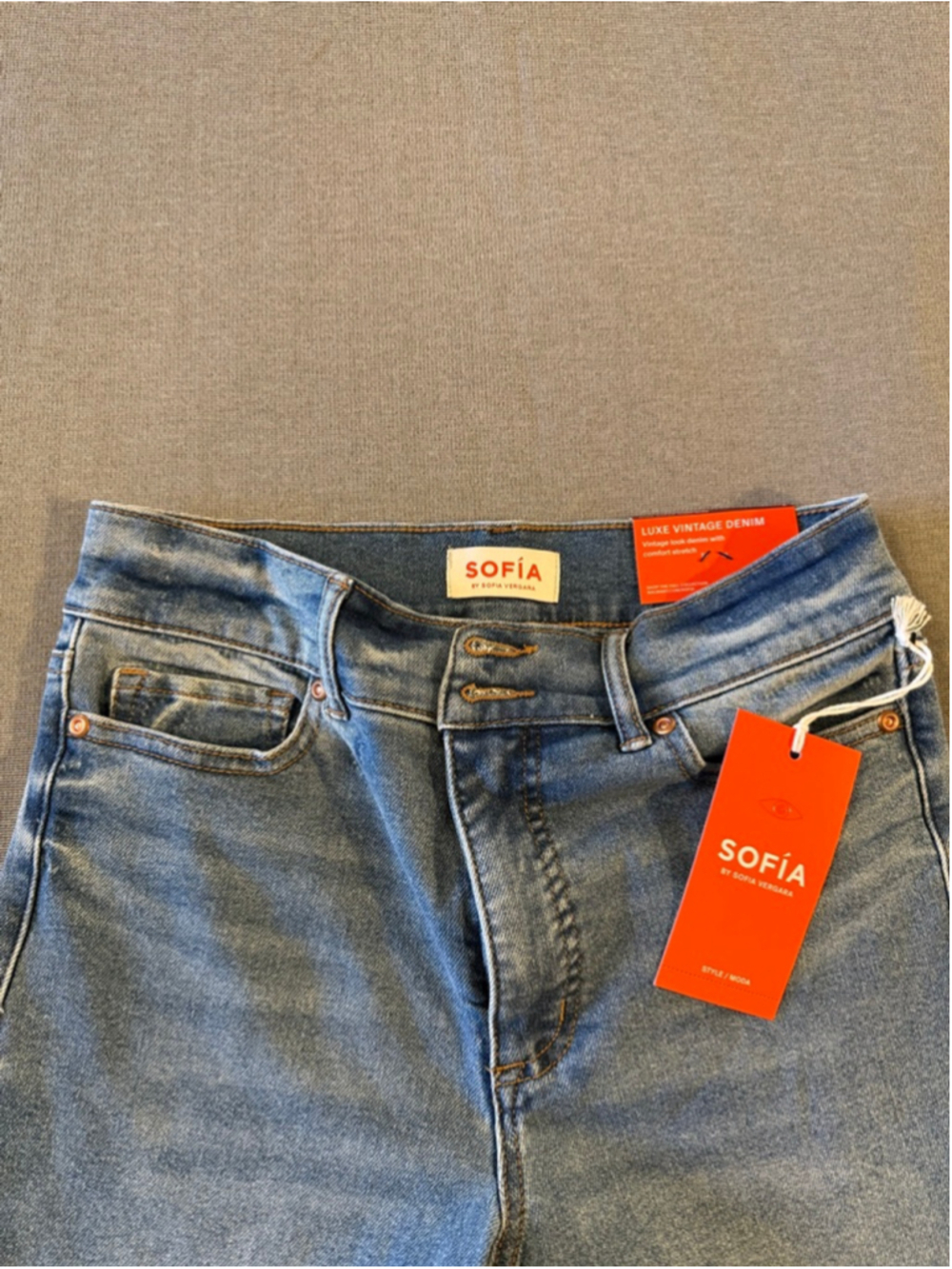NWTs Sofia Jeans by Sofia Vergara "Margot" Wide Crop Super High-Rise SZ 4 - Picture 9 of 9